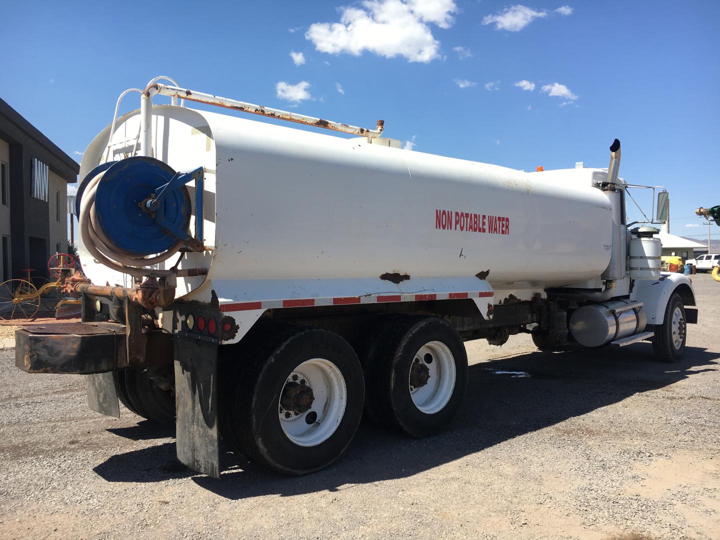 ./imagenes/INVOICE/2019/14665/PIPA PARA AGUA KENWORTH W900 (6).JPG